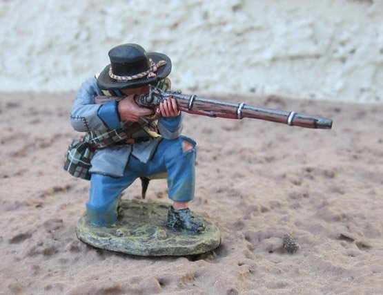  King & Country, CW019, Confederate Rifleman, Kneeling, Firing, Retired Boxed — image 2