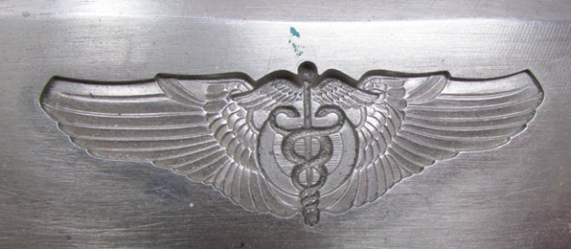  US WWII Flight Surgeon Die Stampe Set, Full Size & Miniature — image 3