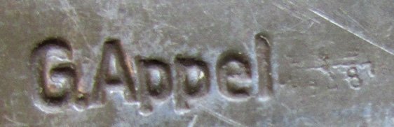  German WWII Cleaning Kit Tin, No Contents — image 3