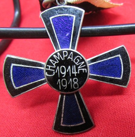  German Post WWI Veterans Enameled Cross, Champagne 1914-1918 — image 3