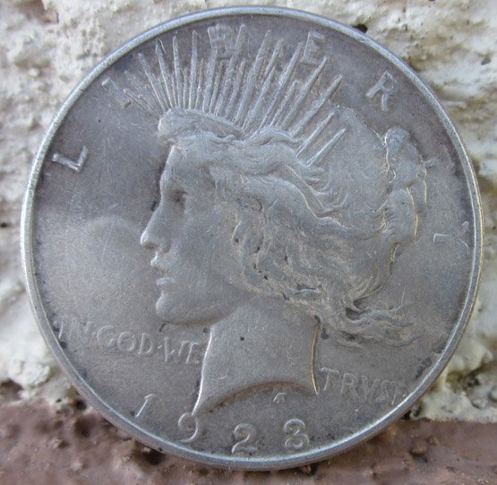  US Silver Coin, Peace Dollar 1923, Denver Min3 — image 2