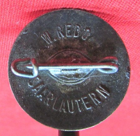  German WWII NSDAP Pin, DVG Westmark — image 4