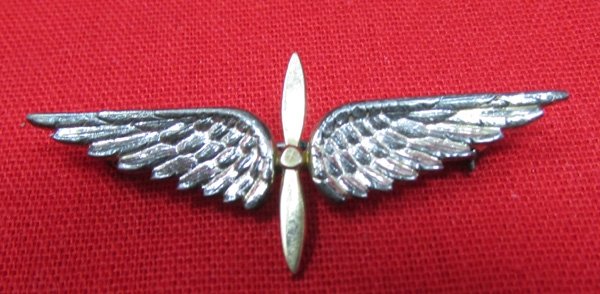  US WWII Army Aircorps Sweetheart 1.5 Inch Winged Prop Emblem, Sterling — image 2