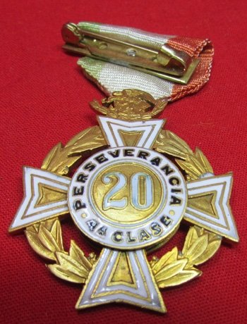  Mexican 20 Year Perseverance Medal, 1936 — image 2