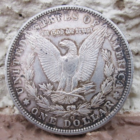  US  Silver Coin, Morgan Dollar, 1904, New Orleans Mint — image 3