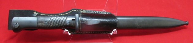  German WWII Matching K98 Bayonet and Frog, 41cul, A Beauty — image 2