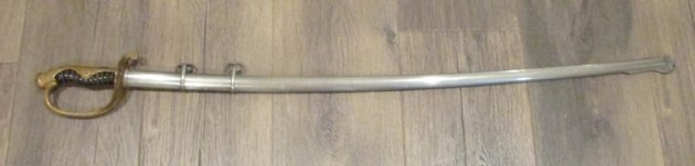  Japanese WWII Army Company Grade Officers Dress Sword, Family Mon — image 2