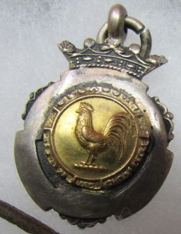  Canadian WWI, Insignia & Medal Grouping, 50th Canadian Infantry BN — image 4