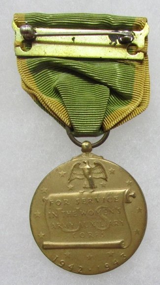  US Army WWII, Women's Army Corps Medal, Slot Brooch Suspension — image 4