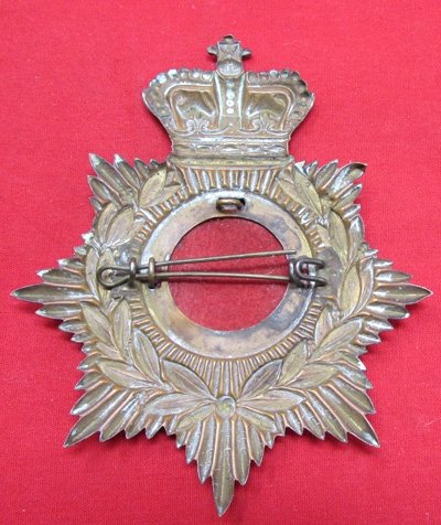  British Victorian, Enlisted Helmet Plate, (Queen's Own) West Surrey Regiment — image 3