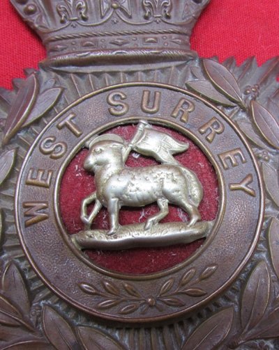  British Victorian, Enlisted Helmet Plate, (Queen's Own) West Surrey Regiment — image 4