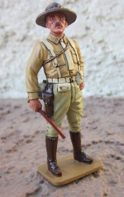  King & Country, USMC001, Officer, Retired, Boxed — image 2