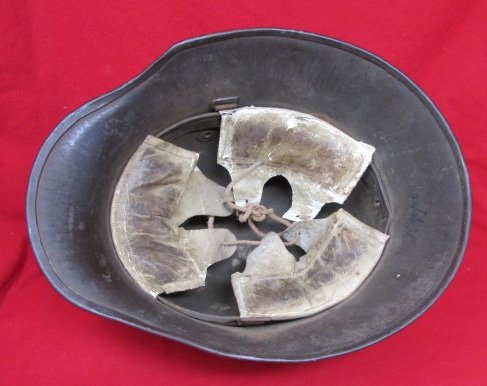  German WWI, Original Camouflage, M1916 Steel Helmet — image 4