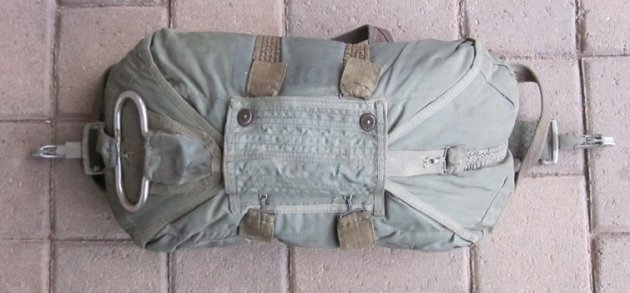  US Switlik Chest Parachute, Civilian? — image 2