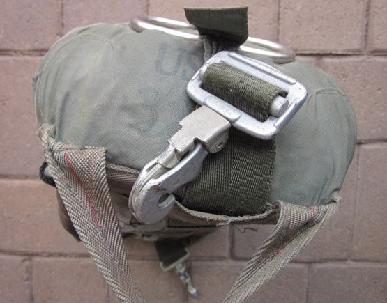  US Switlik Chest Parachute, Civilian? — image 4
