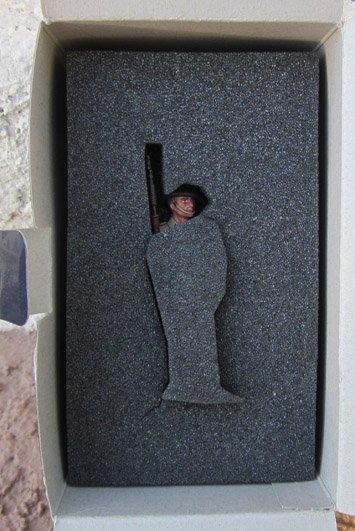  King & Country, USMC002, Marine with Shotgun, Retired, Boxed — image 3