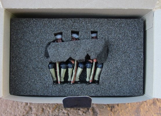  King & Country, USN013, Three Sitting Sailors, Retired, Boxed — image 3