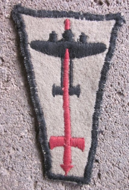  British WWII Formation Sign, 1st Anti-Aircraft Division, London — image 2