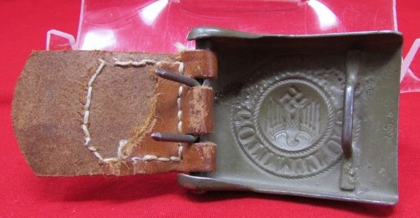  German WWII Army Enlisted Steel Buckle & Partial Leather Tab, 1940 — image 6