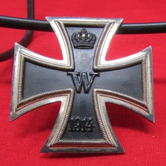  German WWI Iron Cross 1st Class, Vaulted — image 2