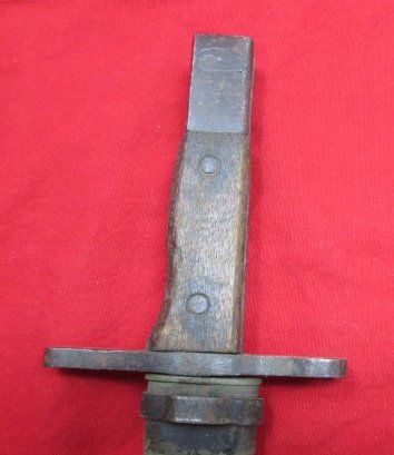  Japanese WWII Late Type 30 Bayonet, Nagoya Mfg, Square Pommel — image 3