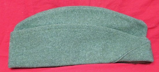  US WWI Infantry Overseas Hat and Infantry Collar Disc — image 4