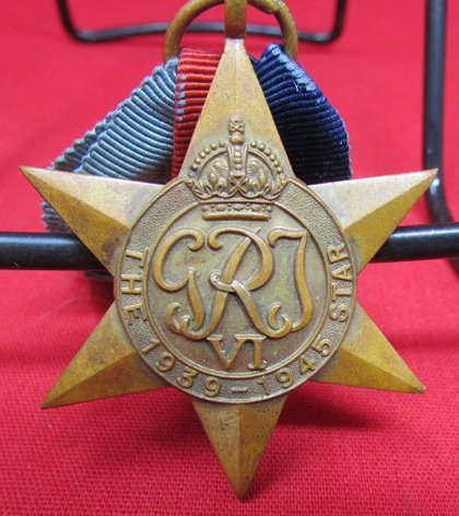  British WWII 1939-1945 Star & Ribbon — image 3