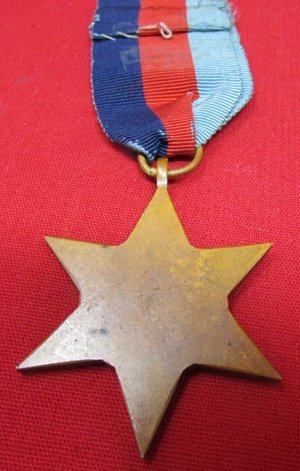  British WWII 1939-1945 Star & Ribbon — image 4