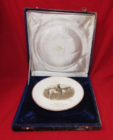  US Post Civil War UCV Confederate Reunion Plate in Case — image 2