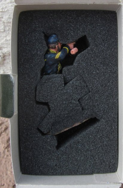  King & Country, CW068, Union Cavalry Firing Pistol, Retired, Boxed — image 3