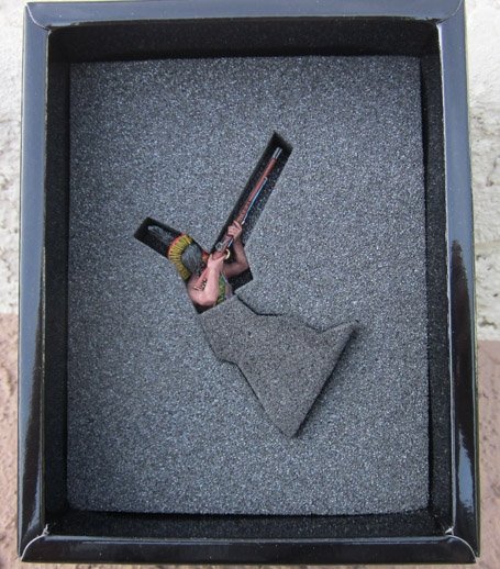  King & Country, TRW016, Warrior Firing Rifle, Retired, Boxed — image 3