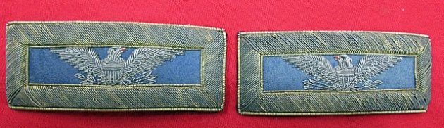  US WWI-WWII Era, Infantry Colonel Shoulder Straps — image 2