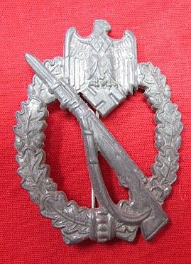  German WWII Infantry Assault Badge, Silver,  Adolf Scholze, 4.01 — image 2