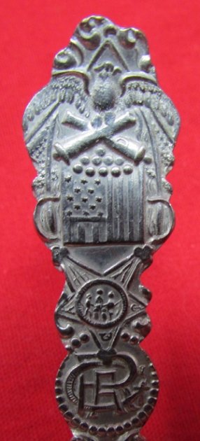  US Post Civil War, GAR Souvenir Spoon, Soldiers & Sailors Monument — image 4
