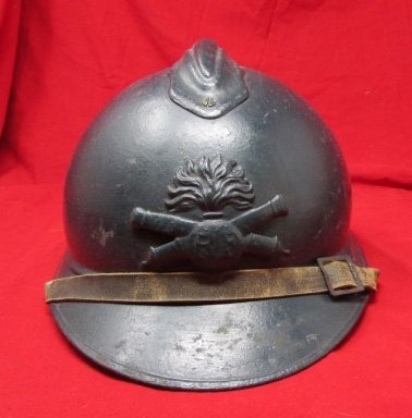  French WWI Adrian Pattern Artillery Helmet, Complete — image 2