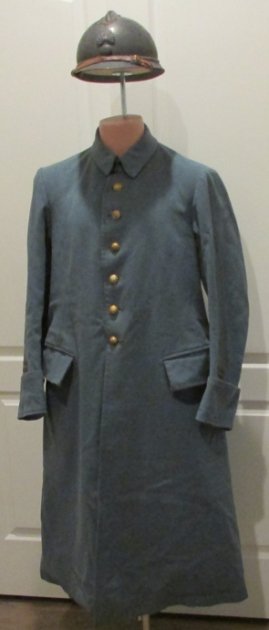  French WWI, M1915 Horizon Blue Infantry Officers Overcoat — image 2