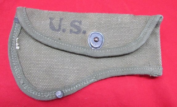  US WWII Dated Belt Hatchet Cover, 1944 — image 2