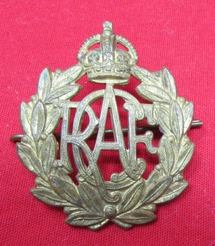  Canada WWII, Royal Canadian Air Force Cap Badge — image 2
