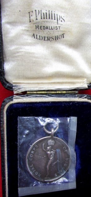  British WWI 4 Place Medal & 1922 Cased Shooting Team Medal, Royal Signals — image 3