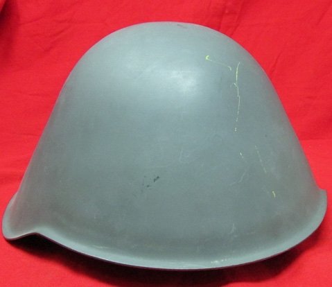  East German, Cold War Era Steel Helmet, Complete — image 2