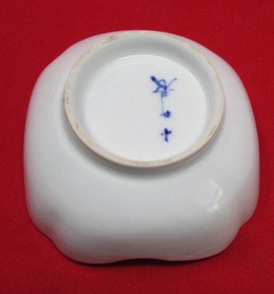  Japanese WWII Navy Ceramic Bowl or Ashtray — image 4