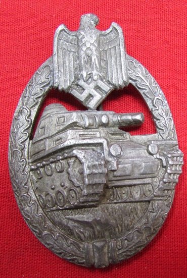  German WWII Panzer Assault Badge in Silver, Missing Catch — image 2