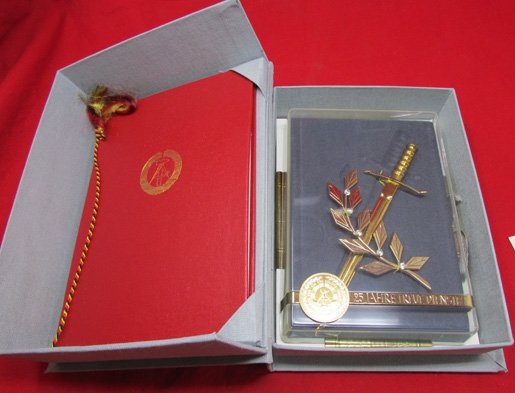 East German Navy, Cold War, Cased Miniature Dagger & Document with Original Case 25 Years — image 4