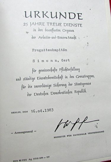  East German Navy, Cold War, Cased Miniature Dagger & Document with Original Case 25 Years — image 7