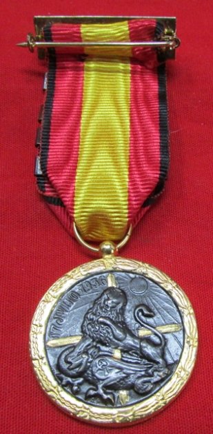  Spanish Civil War Campaign Medal With Four Campaign Clasps — image 5