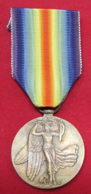  Czech WWI Victory Medal, Official, Type 2 — image 2