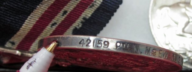  British WWI Military Medal Trio, Royal Scotts, McEwan 42159 — image 4