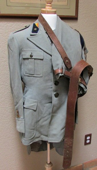  Italian WWII, Army Officers Uniform Set, Tunic, Shirt, Breeches & Belt — image 2
