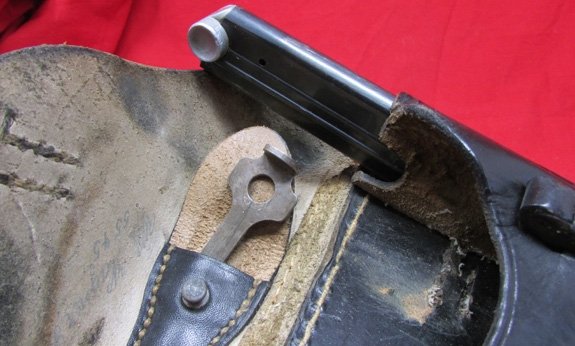  German WWII P-08 Luger Holster, 1939, Spare Magazine & Take Down Tool — image 4