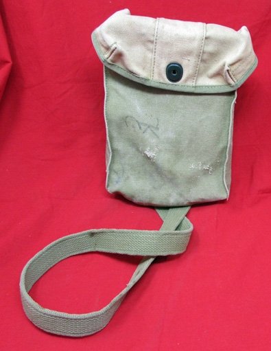  US WWII Thompson Stick Magazine Shoulder Pouch, Boyt 42 — image 2